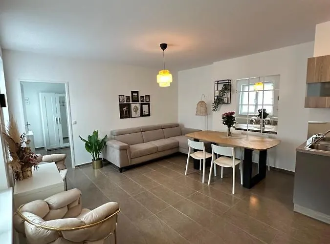 Modernes Haus Naehe Parndorf *